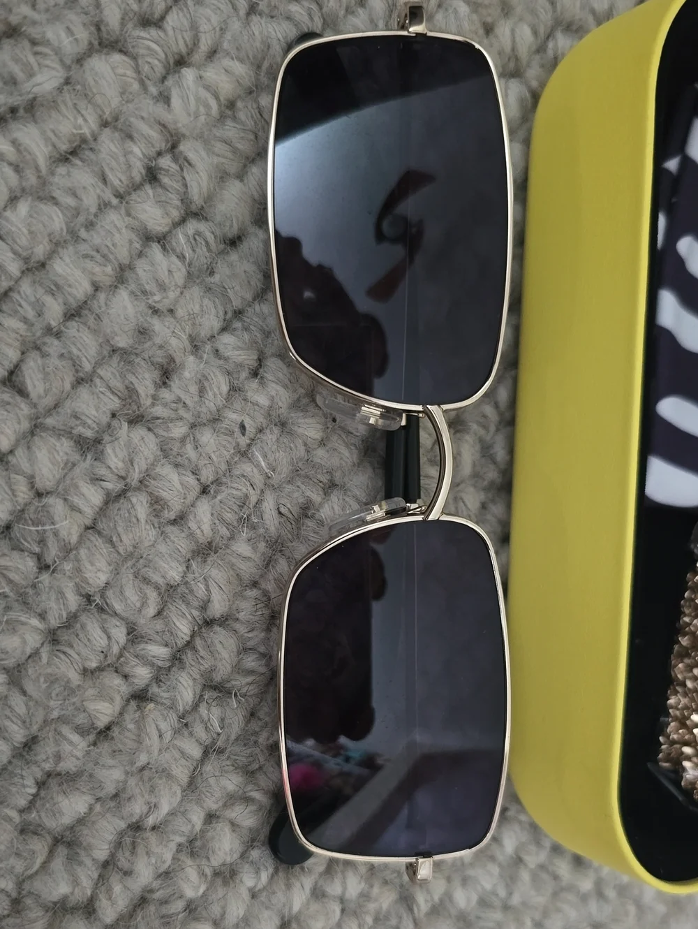 BRAND NEW!! MARC JACOBS GLASSES 771/N/S. Gold Frame Sunglasses with Black Lenses